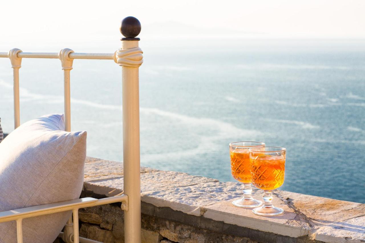 Aria Boutique Hotel Folégandros エクステリア 写真